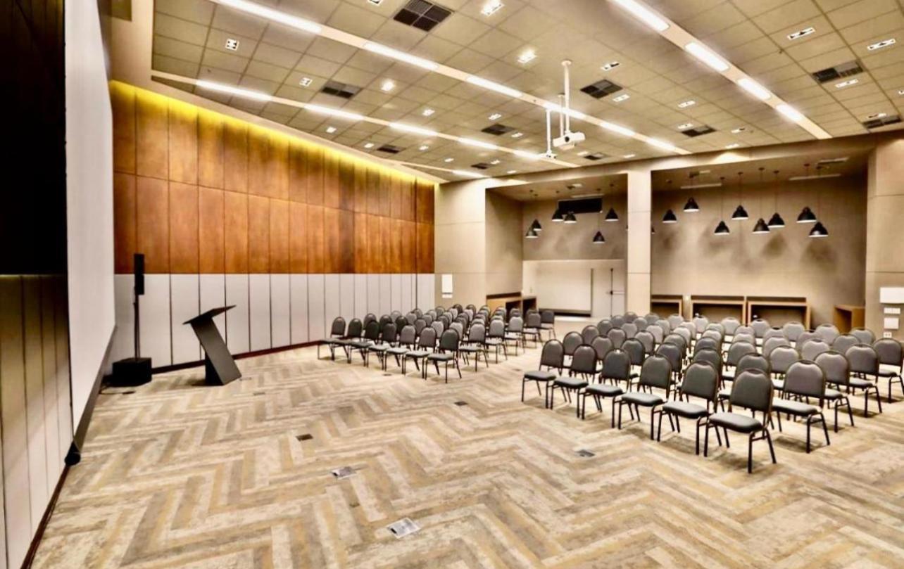 Inside Radisson Olimpia São Paulo
